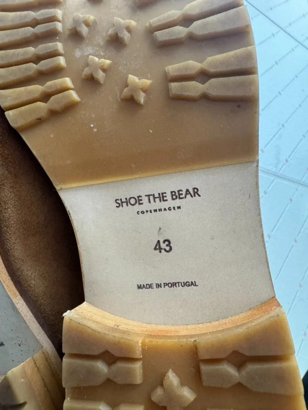 Shoe the Bear tan suede men's Chelsea boots SZ43